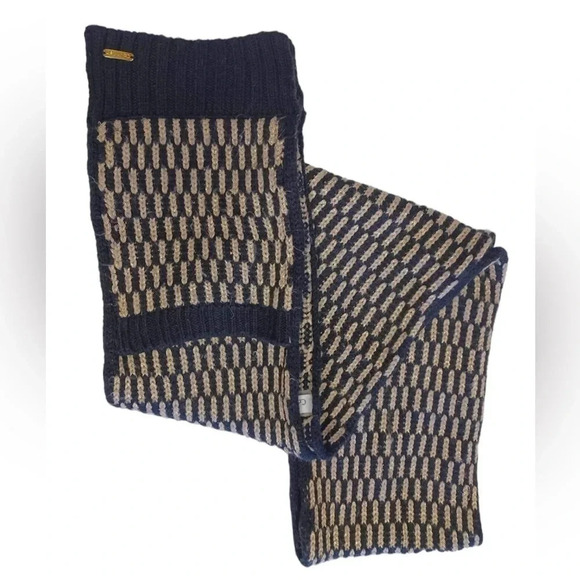 Calvin Klein Scarf With Pockets Black Knit Glitter Gold - Picture 3 of 7